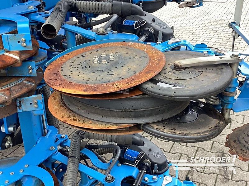 Lemken AZURIT 10 K 8 / SOLITAIR 23+/1900