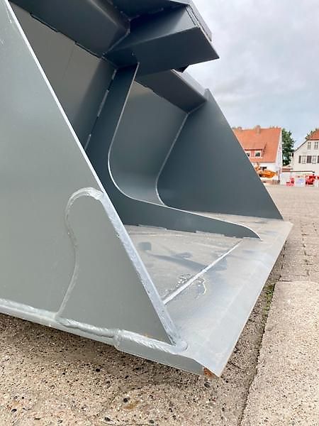 Bressel und Lade Schwergutschaufel L27 ATLAS AR