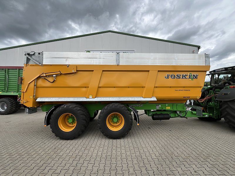 Joskin Trans-Space 7500
