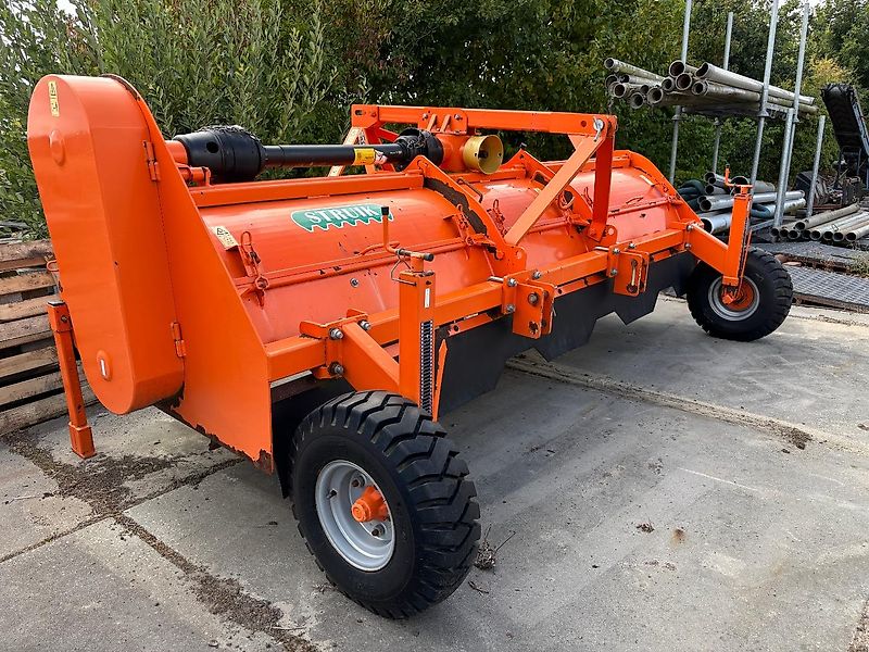 Struik 4LFKA75 Loofklapper