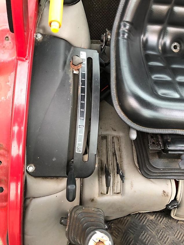 Shibaura Shibaura ST 333 Kompaktschlepper + Winterdienst Zubehör * 33 PS