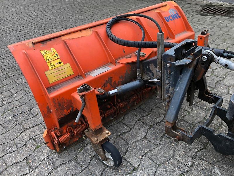 Shibaura Shibaura ST 333 Kompaktschlepper + Winterdienst Zubehör * 33 PS