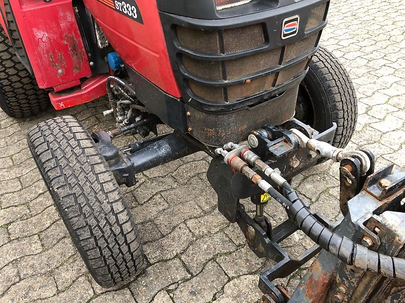 Shibaura Shibaura ST 333 Kompaktschlepper + Winterdienst Zubehör * 33 PS