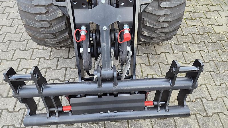 JCB 403 AGRI PLUS FSD EURO