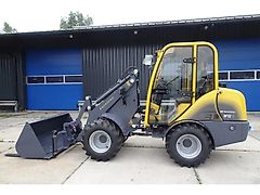 Eurotrac W12CS met cabine