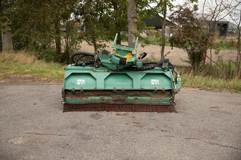 Herder KMU 150 klepelmaaier Mulcher Mähausleger