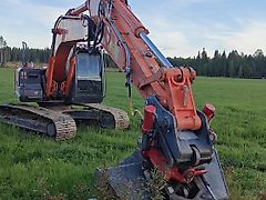 Hitachi ZX 210 LC / Pyörittäjä, Kauha, Tulossa
