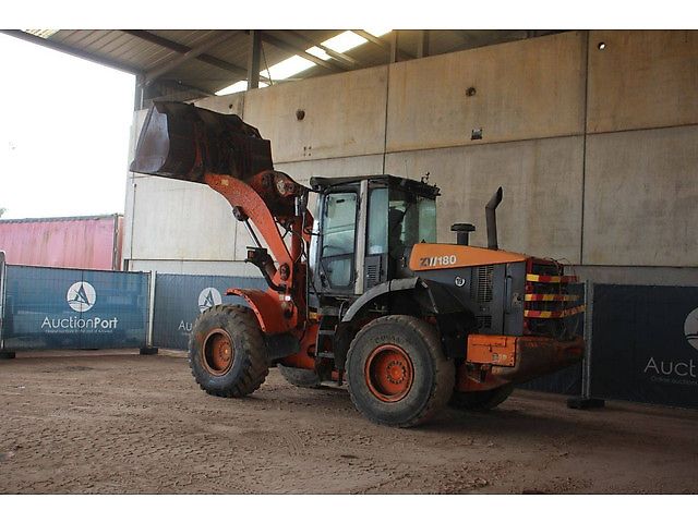 Hitachi ZW180