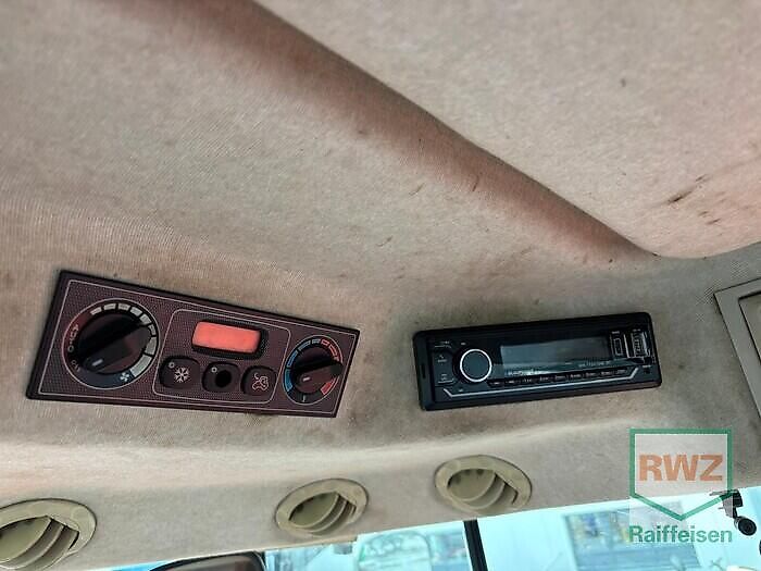 Massey Ferguson Baureihe 7624