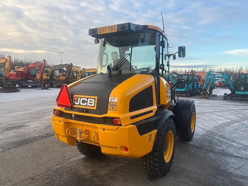 JCB 409 / Stage V, Takuu 12kk