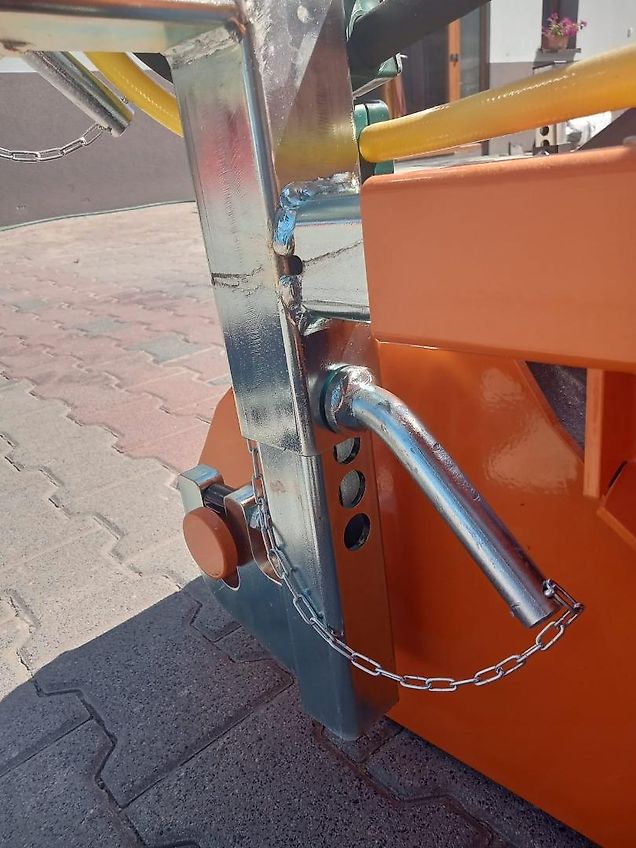 TALEX ECO CLEAN 230 CM mit Seitenbesen und Wasserbehälter