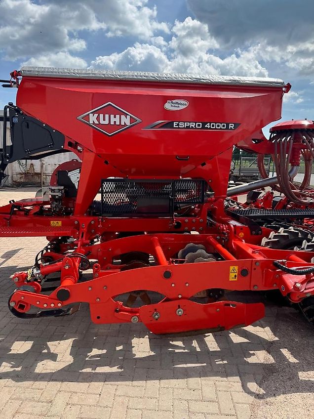 Kuhn ESPRO 4000 R (VISTAFLOW)
