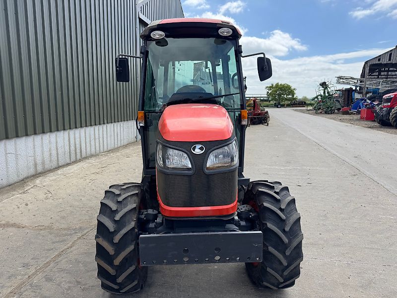 Kubota M8540 Narrow Half Track *85 HP*