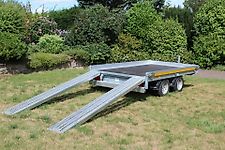 Eduard 3116 GD Hochlader 2700 kg mit Bordwand 10cm, Auffahrschien