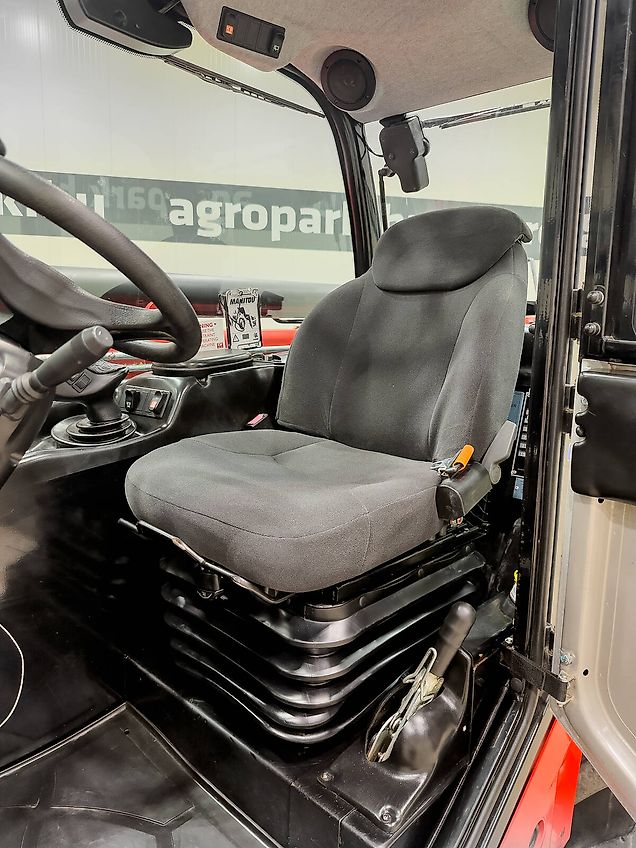 Manitou MT 933 telehandler, 9,1 m lifting hight 3,3 ton capacity, JSM Joystick, Deutz motor