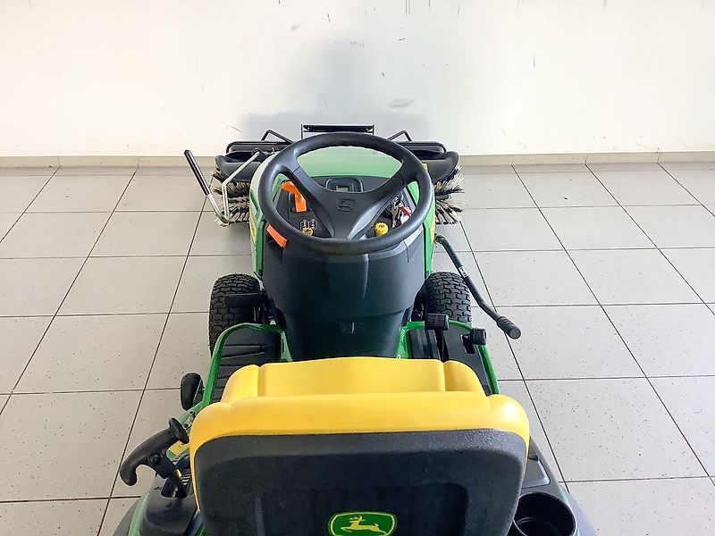 John Deere X167R m. Tielbürger tk520