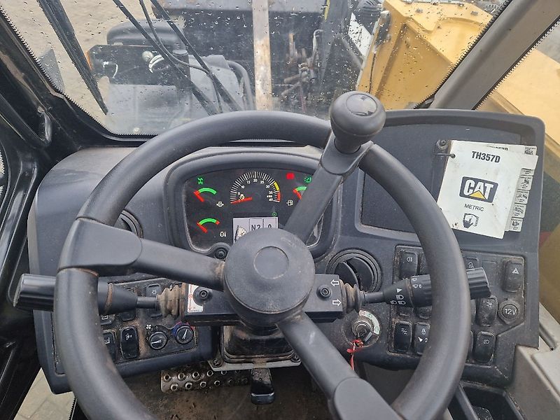 Caterpillar TH357D