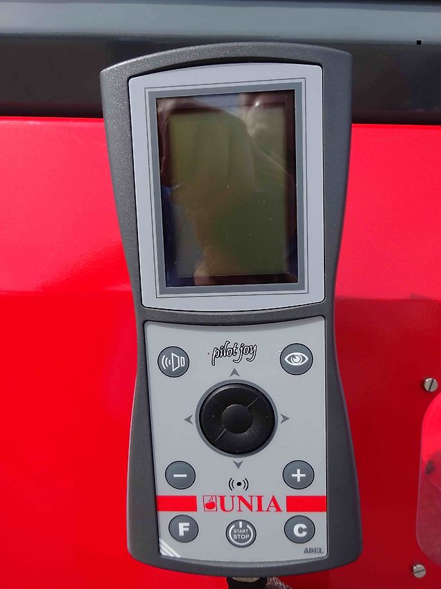 Unia 2-Scheiben Düngerstreuer MXL 2100, NEU, Streubreite bis 36 m, 2100-3000 Ltr. Behälter