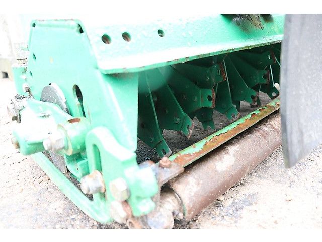 Ransomes Mounted 214 Verticut