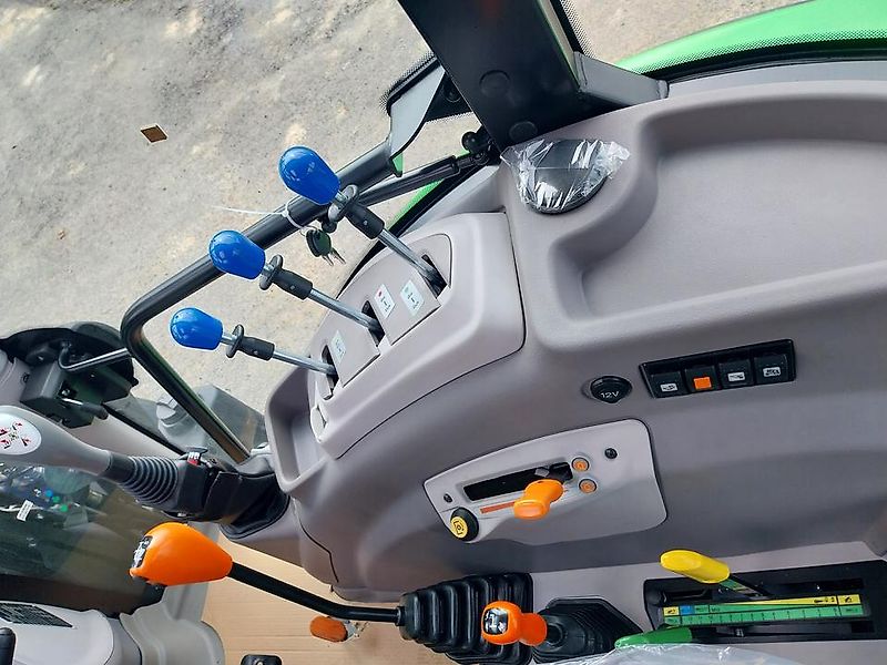 Deutz Fahr 5080 D Keyline mit Frontlader