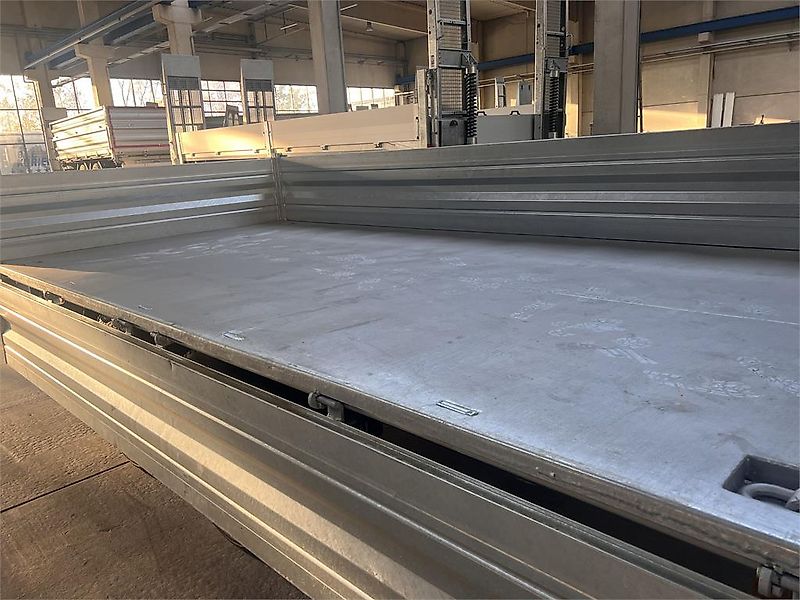 Möslein TTD 14 5,70 m 14 t Tandem- Kipper Tieflader 5,70