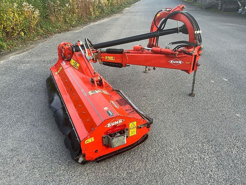 Kuhn TB 211