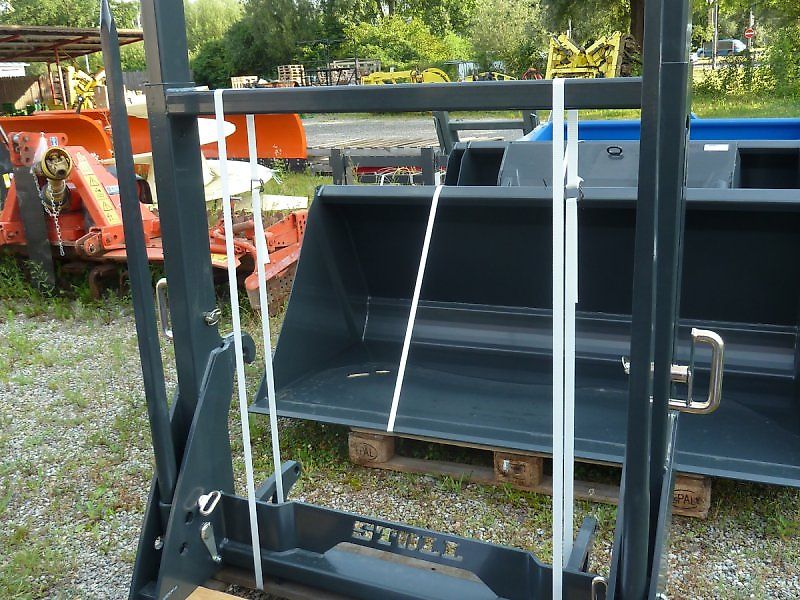 Stoll Frontladerschaufel Robust U 1,50m