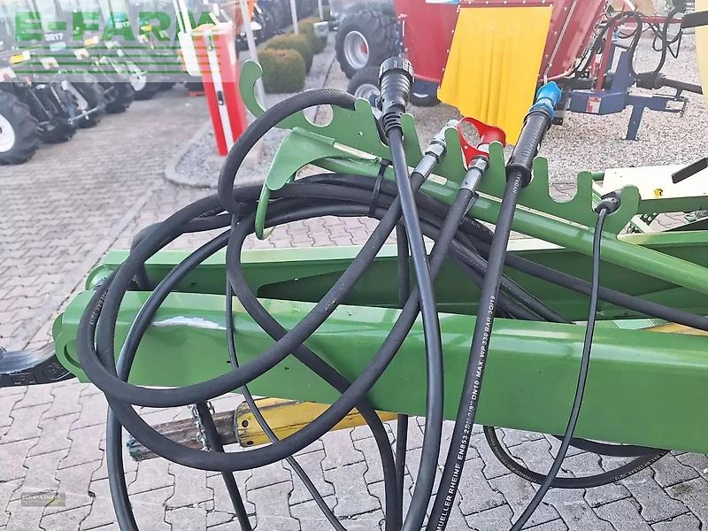 Krone comprima v 150 xc plus 17 messer