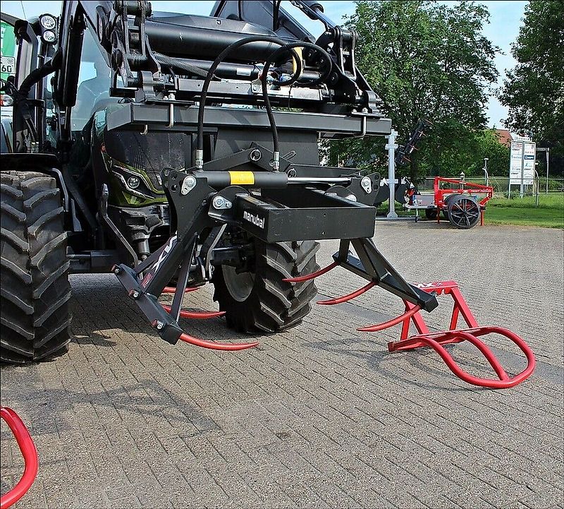 MX Ballenzange MX Manubal V40 für Traktor Frontlader