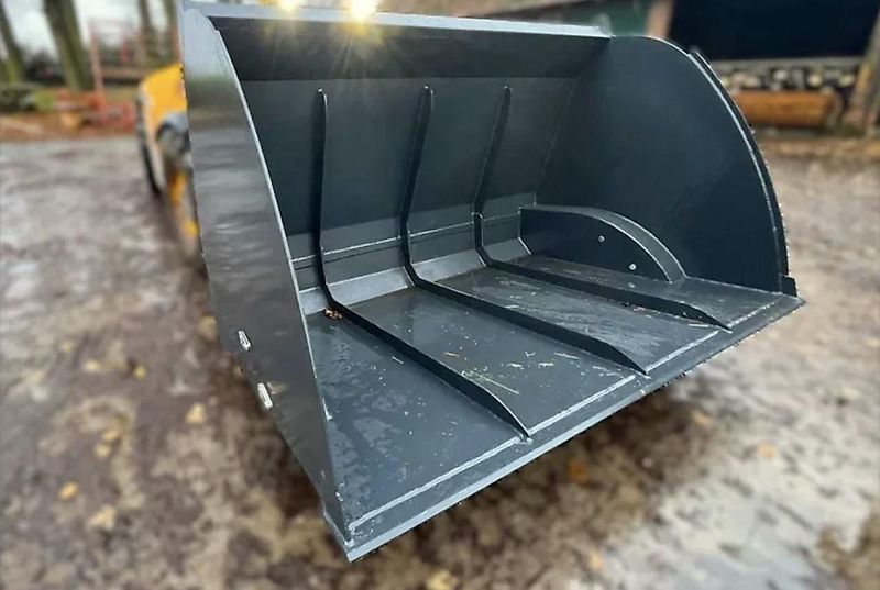 InterAgri Hochkippschaufel XXL 160cm bis 240cm - 1,6m3 / 3,00m3 Top Qualität!