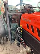 Kubota LX 351 NEUMASCHINE MIT KOMMUNALBEREIFUNG