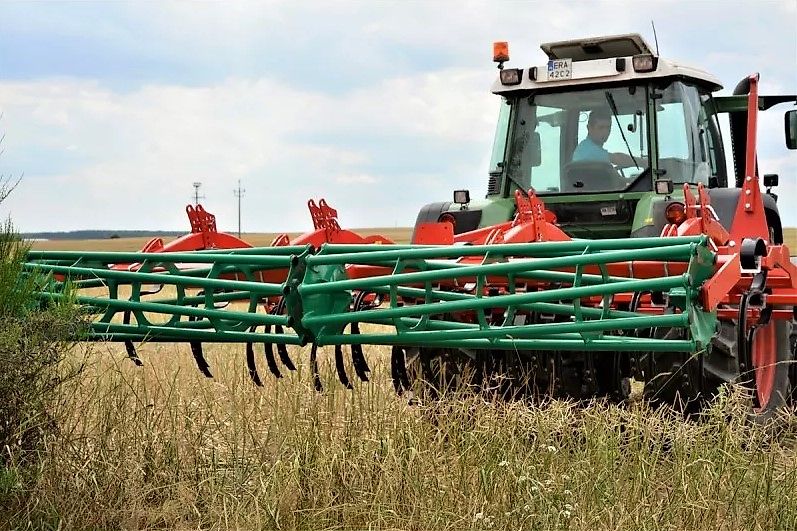 AGRO-MASZ APS 60 H Grubber / Anbaustoppelaggregat