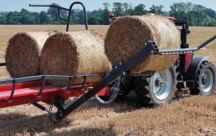 Kobzarenko Ballenwagen Selbstlader Typ PT-18 (für 18 Ballen)