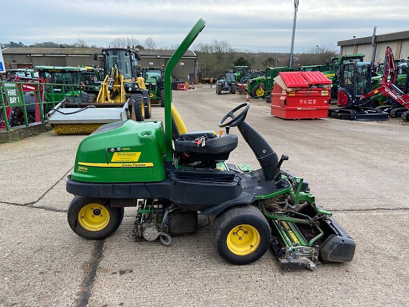 John Deere 2500EH