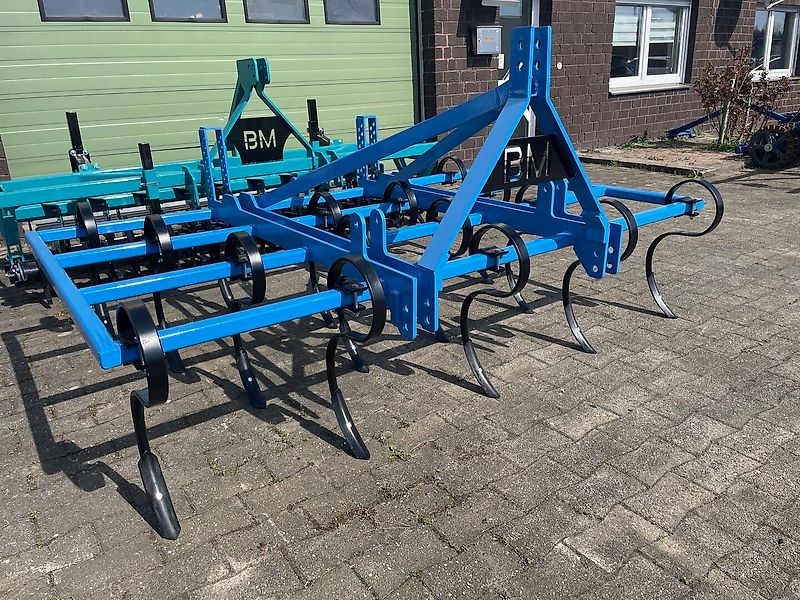 BM Maschinenbau Federzinkenegge 3m 4Balkig Optional mit Walze FRÜHKAUF nach Wunsch oder mit Stützrädern