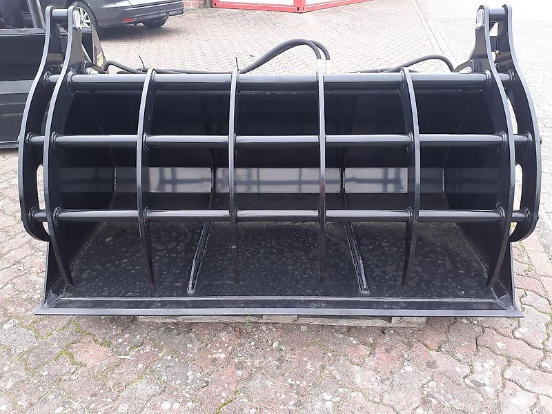 Hydrometal Anbaugeräte