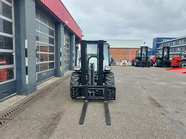 Manitou MC25-4