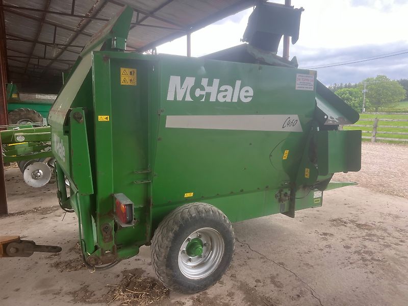 McHale C460 Straw Bedding Machine
