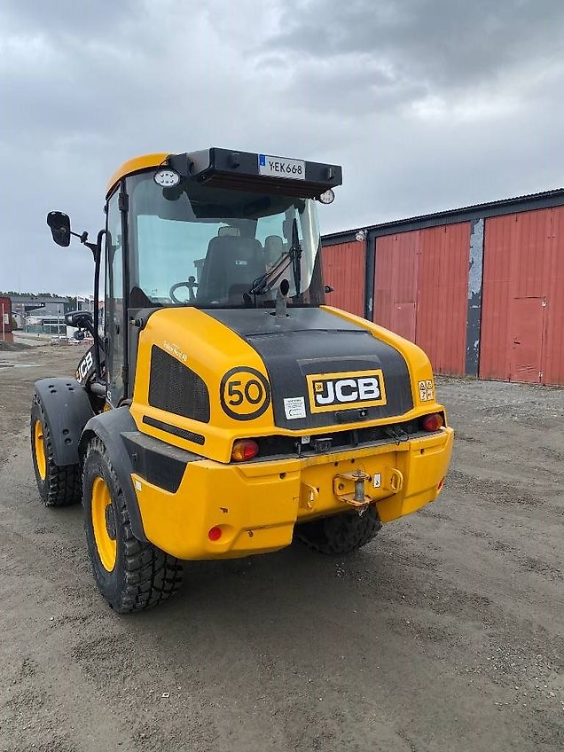 JCB 409