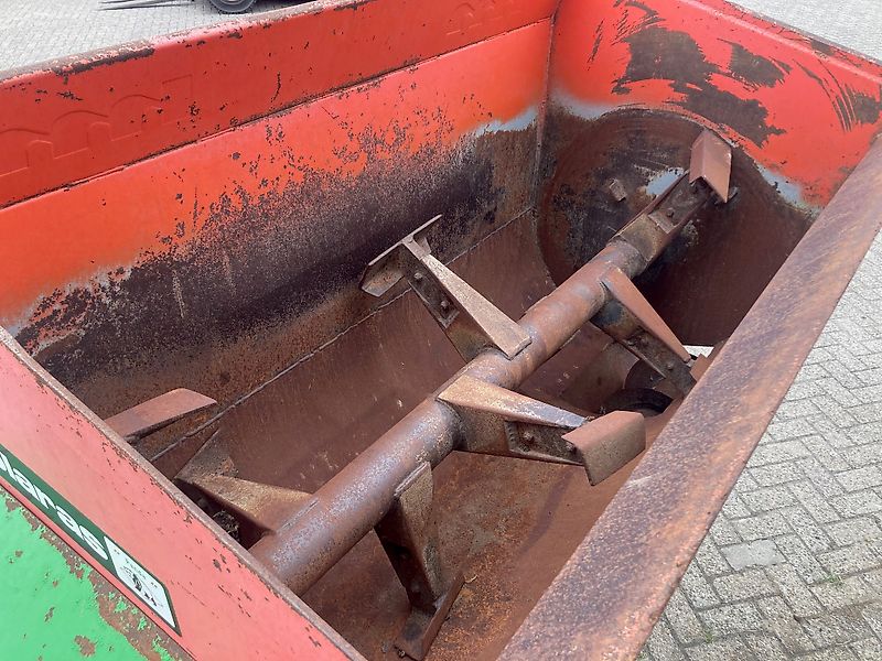 Holaras Panda 1800 uitkuilbak