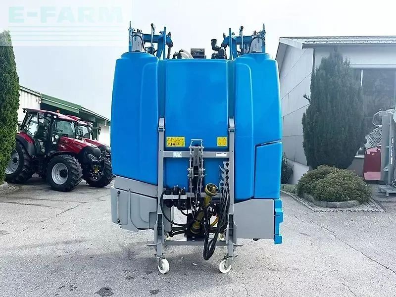 Lemken sirus 10/1900 feldspritze (isobus)