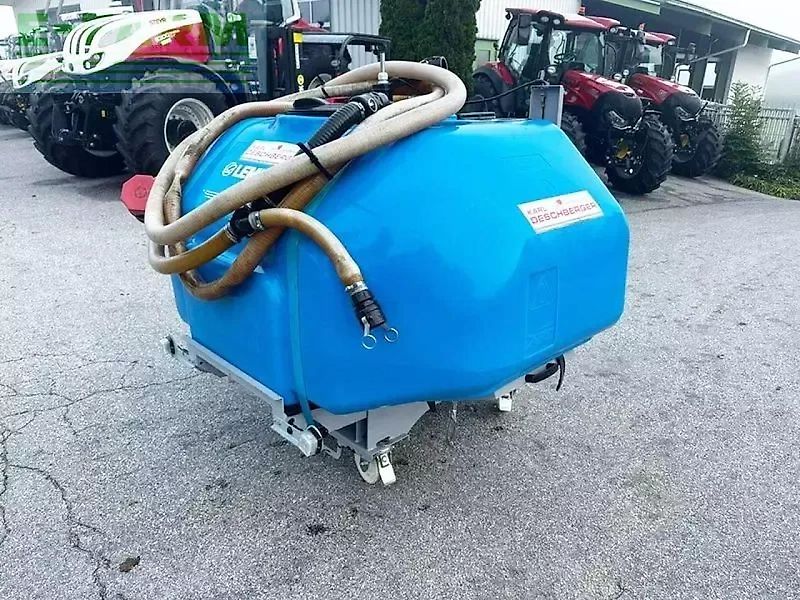 Lemken sirus 10/1900 feldspritze (isobus)