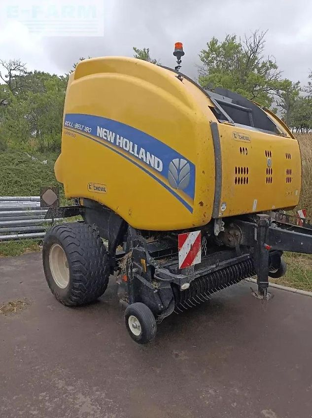 New Holland rolt belt 180 superfeed