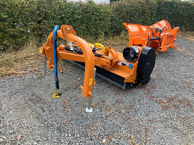 Berti TA220 Seitenmulcher Böschungsmulcher