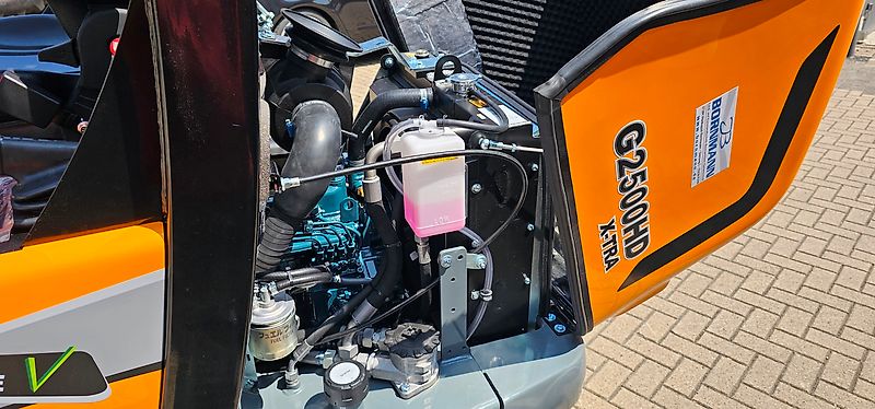 Giant G 2500 X-TRA HD Y, Kompaktradlader mit EURO-Aufnahme, 2,4t. Auch zur Miete!