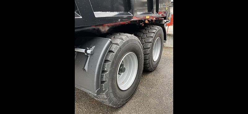 Fliegl ASW 252 Black Bull