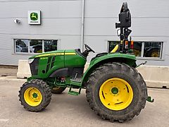 John Deere 4052M