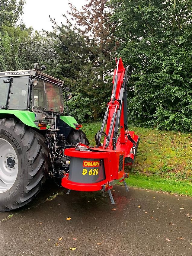 Omarv Böschungsmulcher Auslegemulcher Schlegelmulcher Mulcher