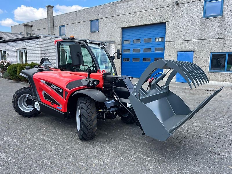 Weidemann Kroko Krokodilgebiss Dung- und Silagezange