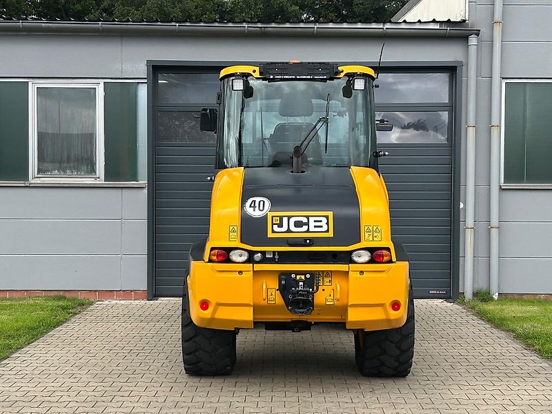 JCB 409 - Euroaufnahme / 40km/h / Zentralschmieranlage